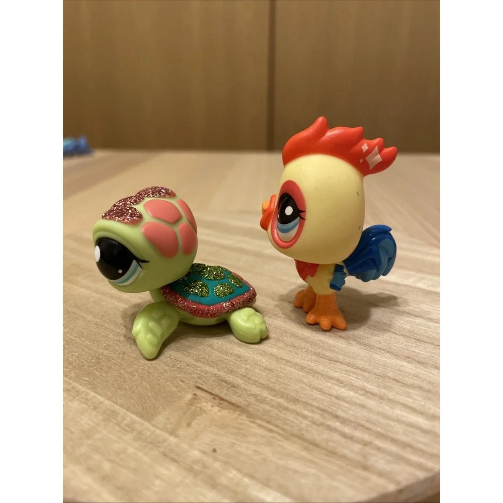 Littlest Pet Shop LPS Lot of 2 Rooster #2358 Sea Turtle #2149 Hasbro Figures